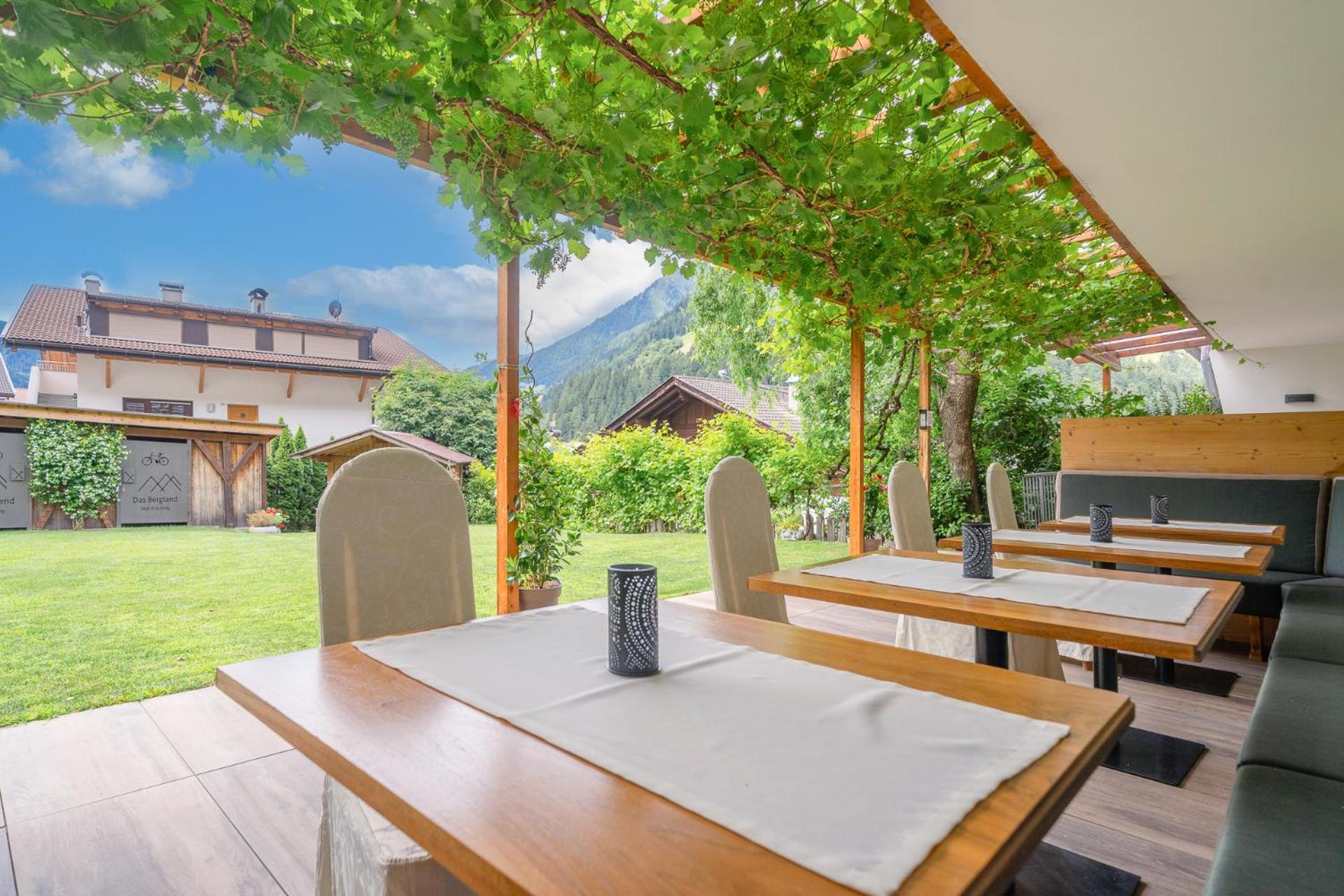 Das Bergland - Vital&Activity St. Leonhard in Passeier Exterior foto