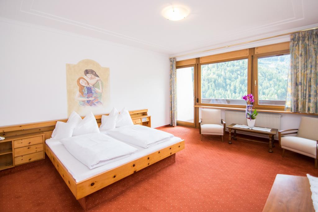 Das Bergland - Vital&Activity St. Leonhard in Passeier Exterior foto